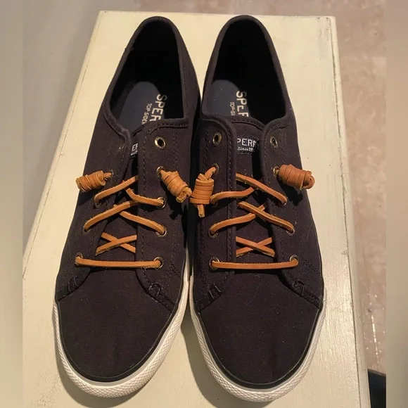 How to clean canvas 2025 sperry shoes